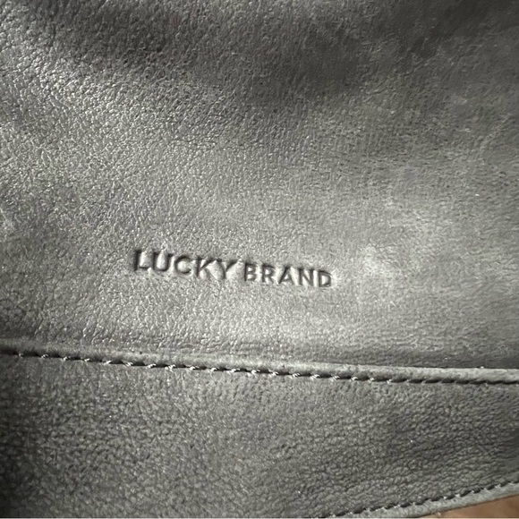Lucky Brand Genuine Leather Black Crossbody Adjustable Strap Purse - Picture 10 of 13